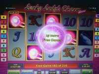 Lucky Lady's 4 scatter - 29-04.JPG